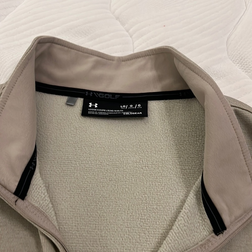 Under armor, half zip golf pullover